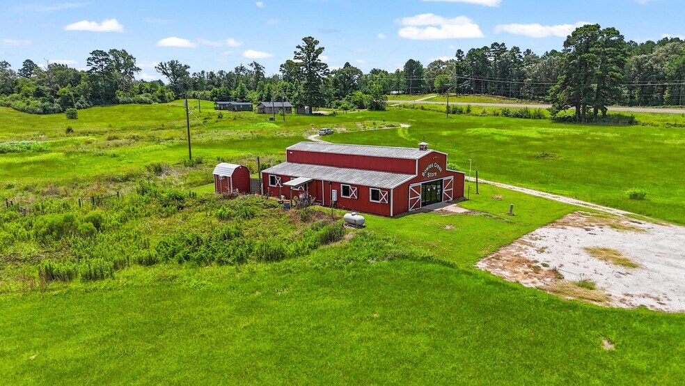 More Photos Of 11074 State Highway 64 W, Overton Freestanding For Sale
