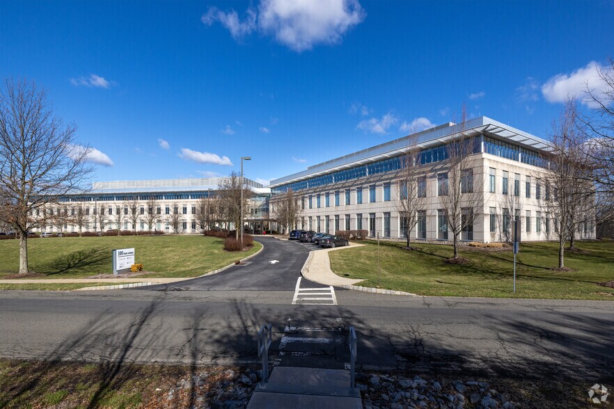 Primary Photo Of 180 Park Ave, Florham Park Office For Lease