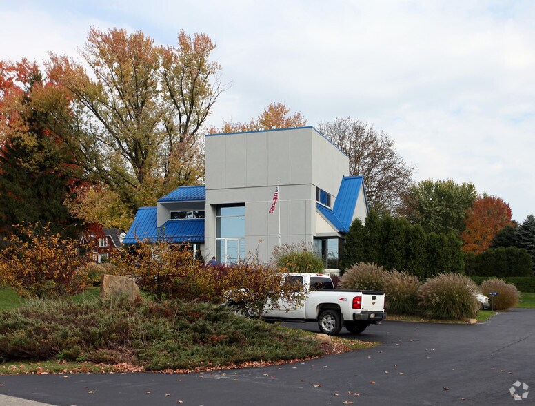 More Photos Of 1720 Valley View Rd, Hermitage Office For Sale