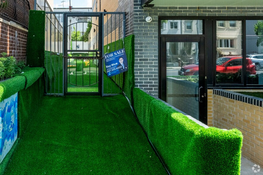 More Photos Of 1759 Bay Ridge Pky, Brooklyn Apartments For Sale