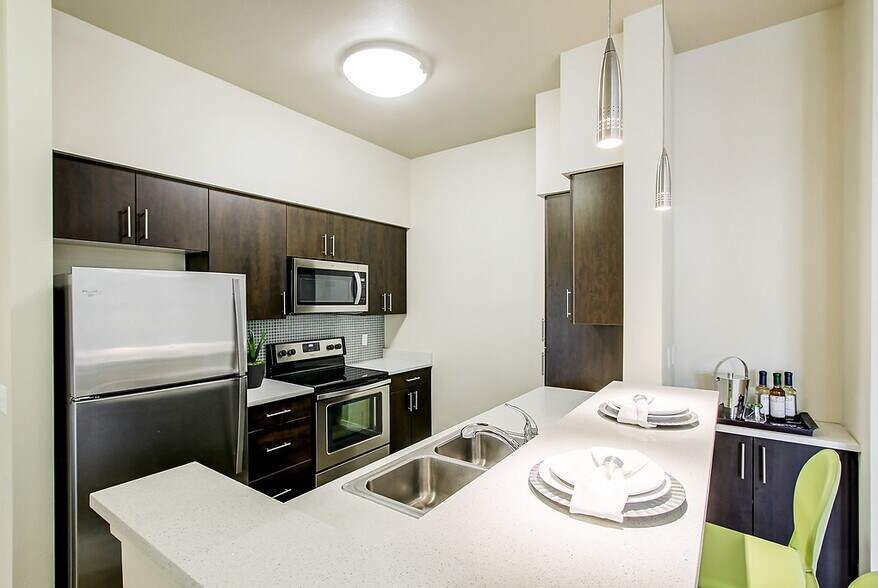 More Photos Of 2441 76th Ave SE, Mercer Island Apartments For Lease
