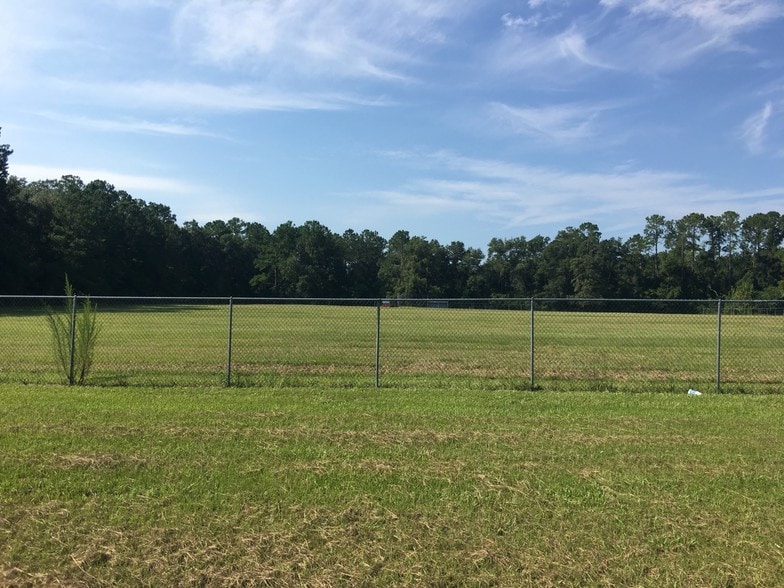 More Photos Of 20550 NE 42nd Pl, Williston Schools For Sale