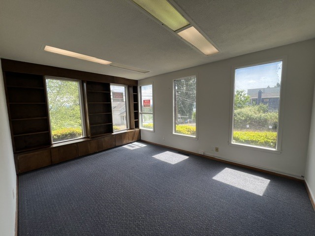More Photos Of 4515 SW Corbett Ave, Portland Office For Lease
