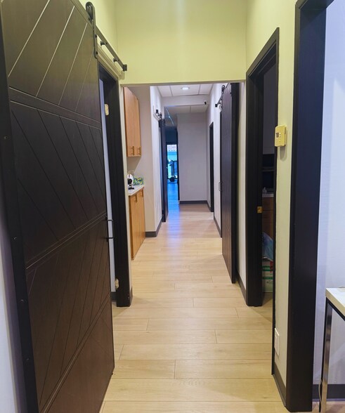 More Photos Of 16766 Bernardo Center Dr, San Diego Medical For Sale