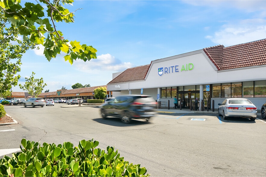 More Photos Of 6536 Westside Rd, Redding General Retail For Sale