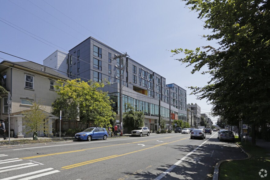 More Photos Of 1620 12th Ave, Seattle Multifamily For Sale