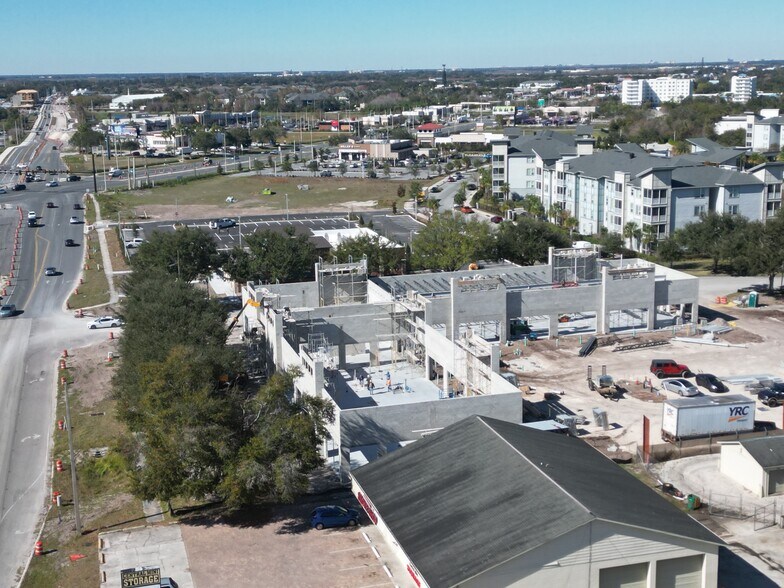 More Photos Of 2521 Partin Settlement Rd, Kissimmee Restaurant For Lease