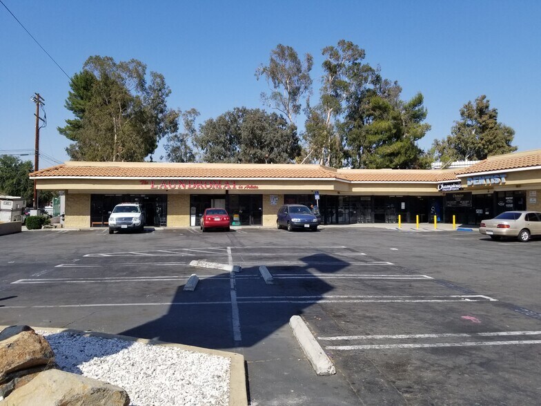 More Photos Of 9124-9134 Woodman Ave, Arleta Storefront Retail Office For Sale