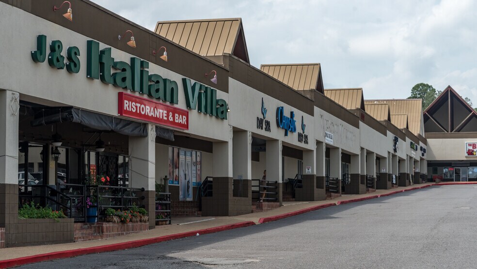 More Photos Of 4332 Central Ave, Hot Springs Unknown For Lease