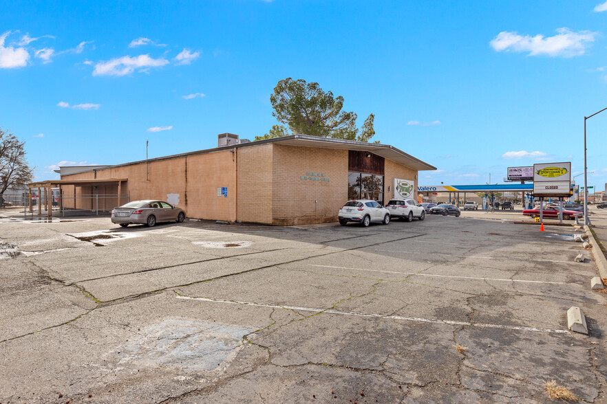 Primary Photo Of 601 Oro Dam Blvd E, Oroville General Retail For Lease