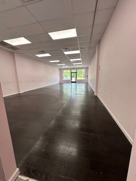 More Photos Of 2125 US Highway 130, North Brunswick Unknown For Lease