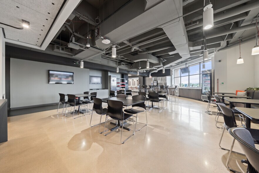 More Photos Of 7620 Guadalupe St, Austin Office For Lease