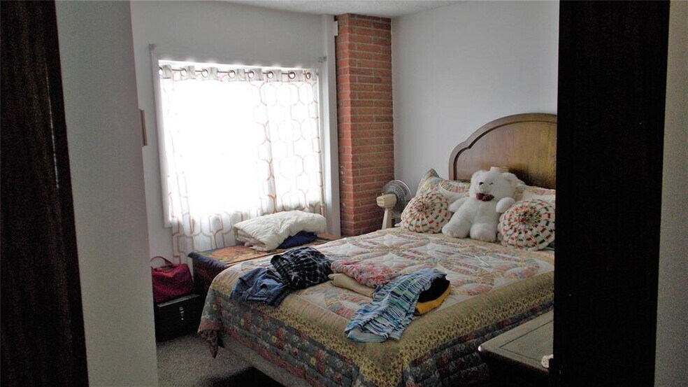 More Photos Of 20 W 3rd St, Havre Apartments For Sale