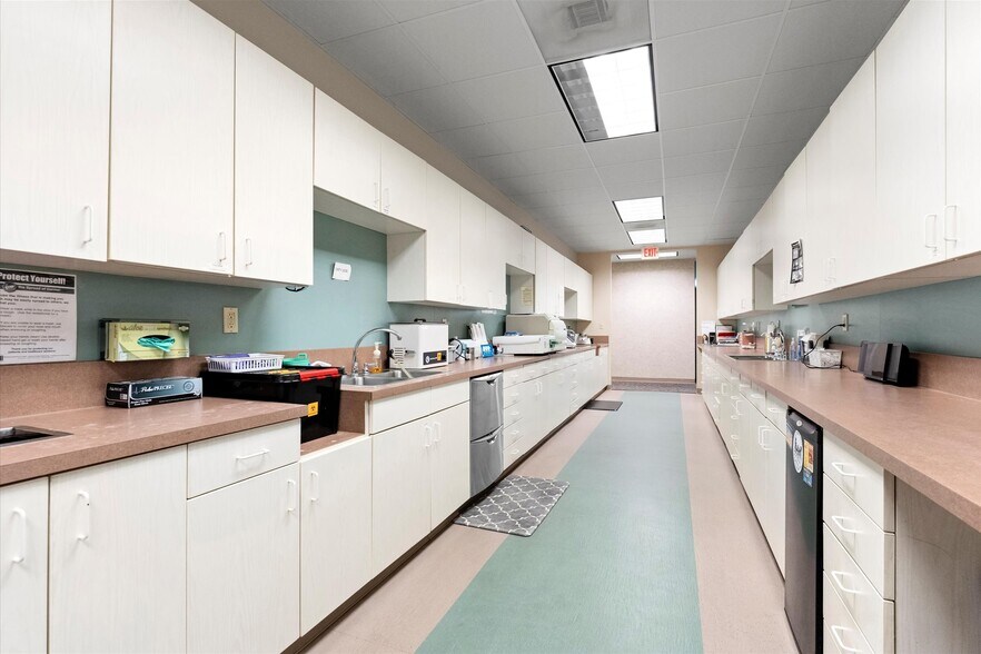 More Photos Of 1146 N New Hope Rd, Gastonia Medical For Sale