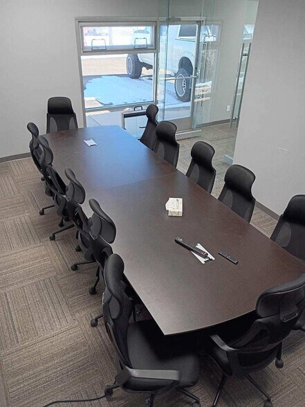 More Photos Of 3410-3414 Fillmore Ridge Hts, Colorado Springs Light Manufacturing For Sale