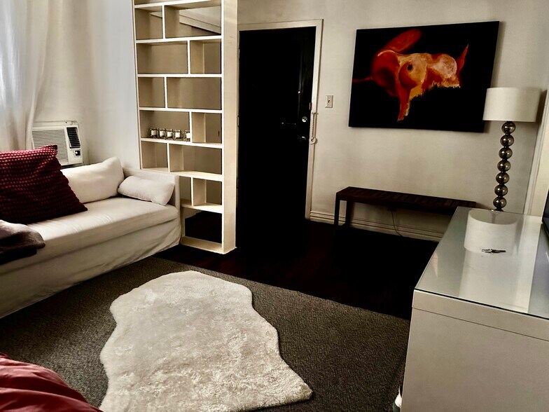 More Photos Of 714-724 E 11th St, Houston Apartments For Sale