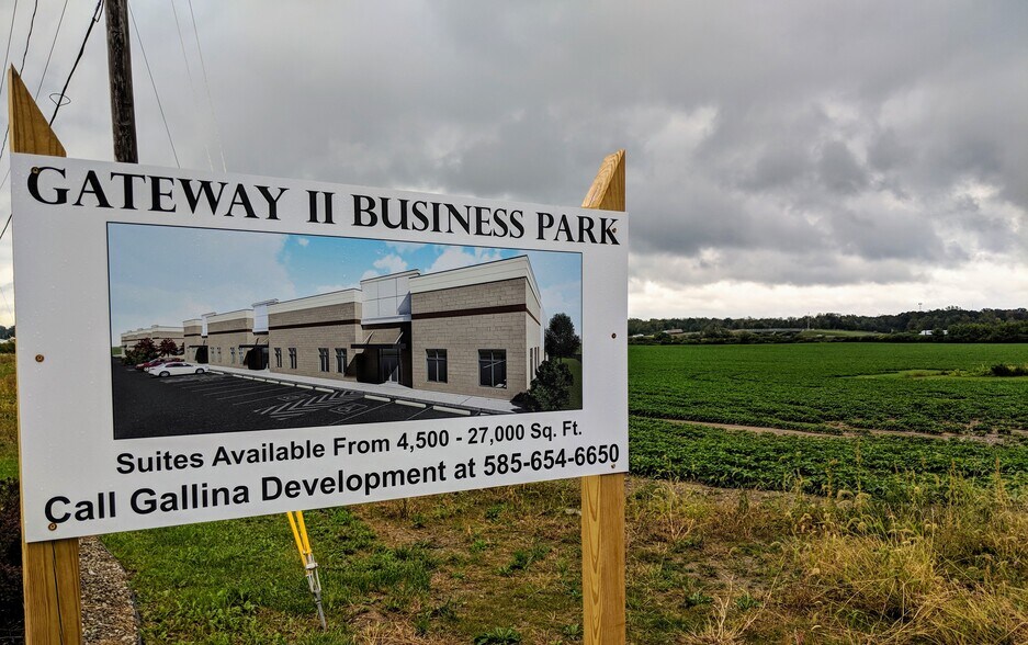 More Photos Of 7995 Call Pky, Batavia Light Distribution For Lease
