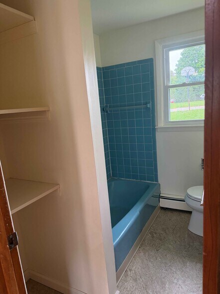 More Photos Of 8479-8481 East Ave, Gasport Apartments For Sale
