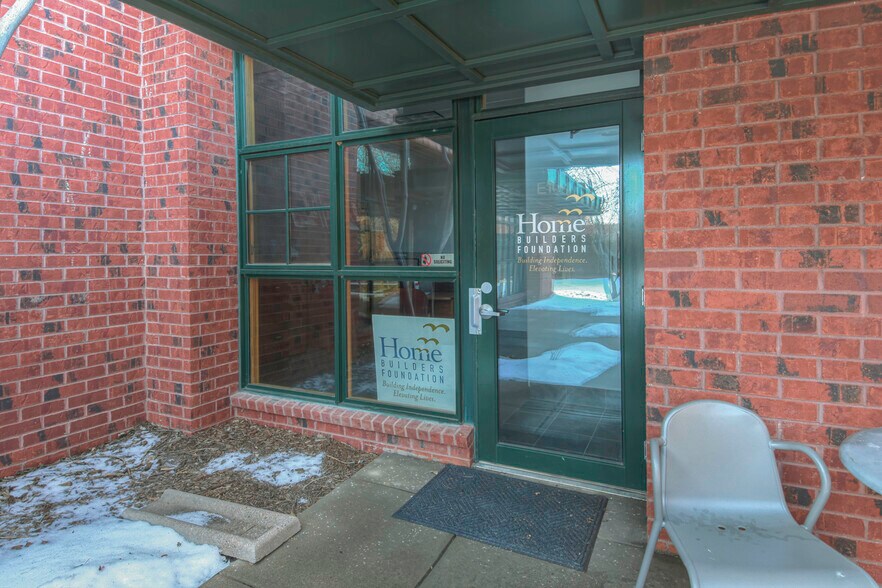 More Photos Of 88 Inverness Cir E, Englewood Office For Sale