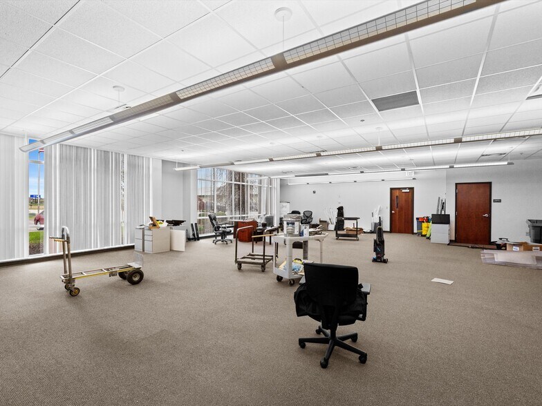 More Photos Of 3701 Communications Way, Evansville Office For Sale