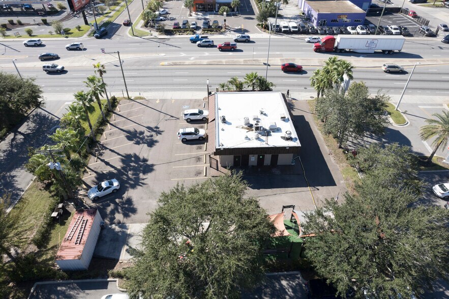 More Photos Of 2311 W Hillsborough Ave, Tampa General Retail For Sale