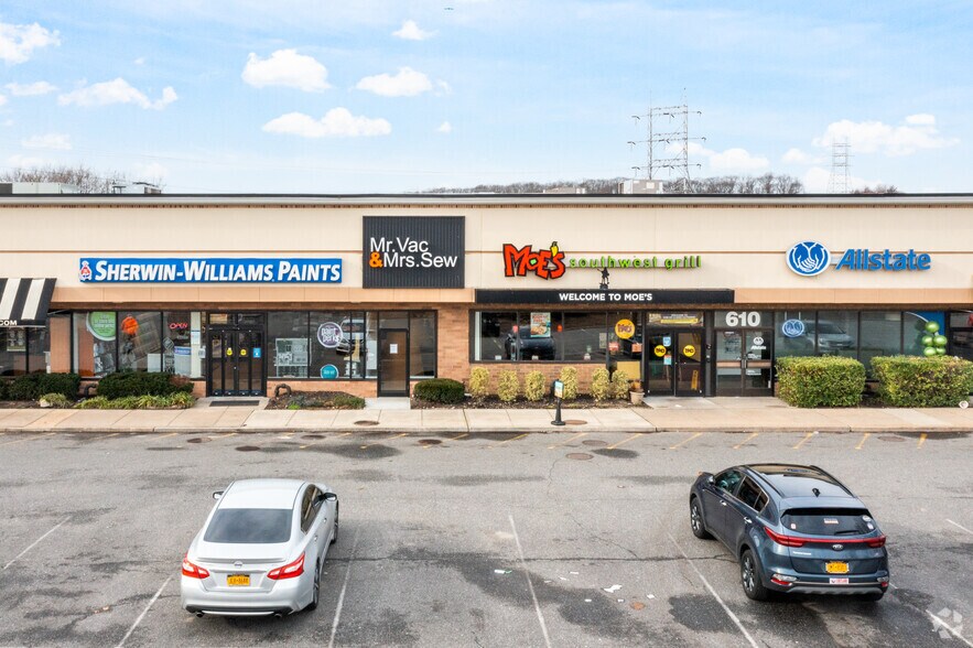More Photos Of 610 Broadhollow Rd, Melville Unknown For Lease