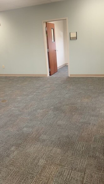 Primary Photo Of 3140 Governors Place Blvd, Dayton Medical For Lease