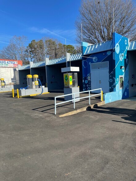 More Photos Of 1431 Eastway Dr, Charlotte Carwash For Sale