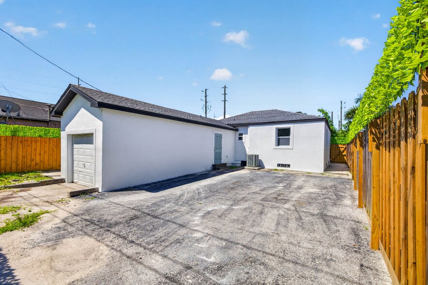 More Photos Of , Gulfport Unknown For Sale