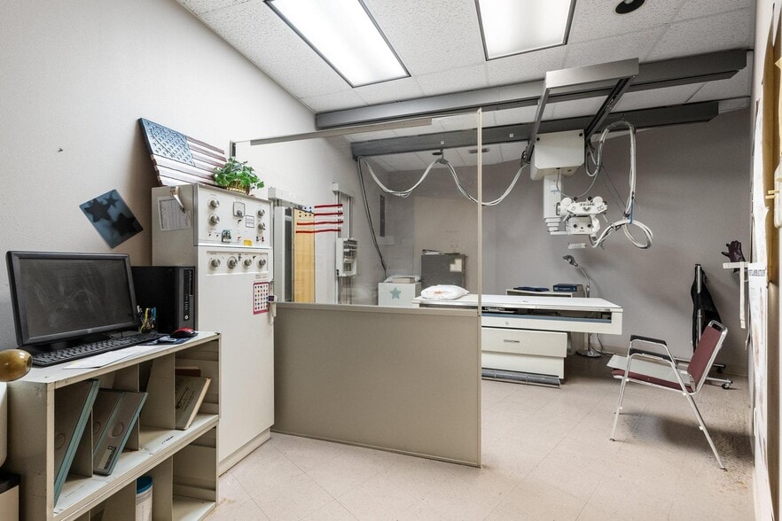 More Photos Of 110 E Savannah Ave, McAllen Medical For Sale