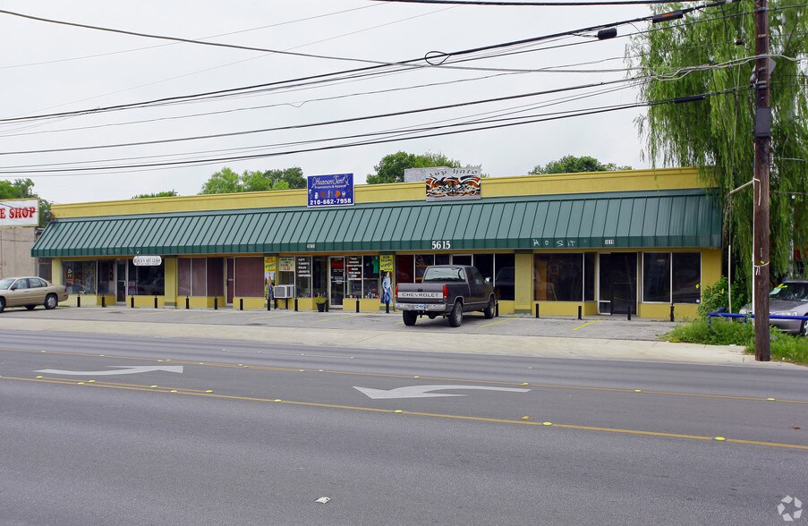 More Photos Of 5607-5609 San Pedro Ave, San Antonio Storefront For Sale