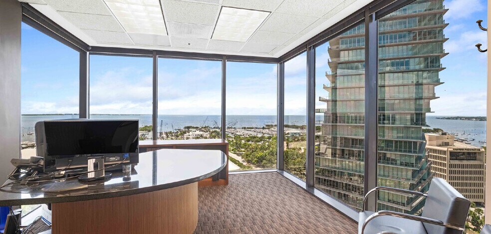 More Photos Of 2665 S Bayshore Dr, Coconut Grove Office For Lease