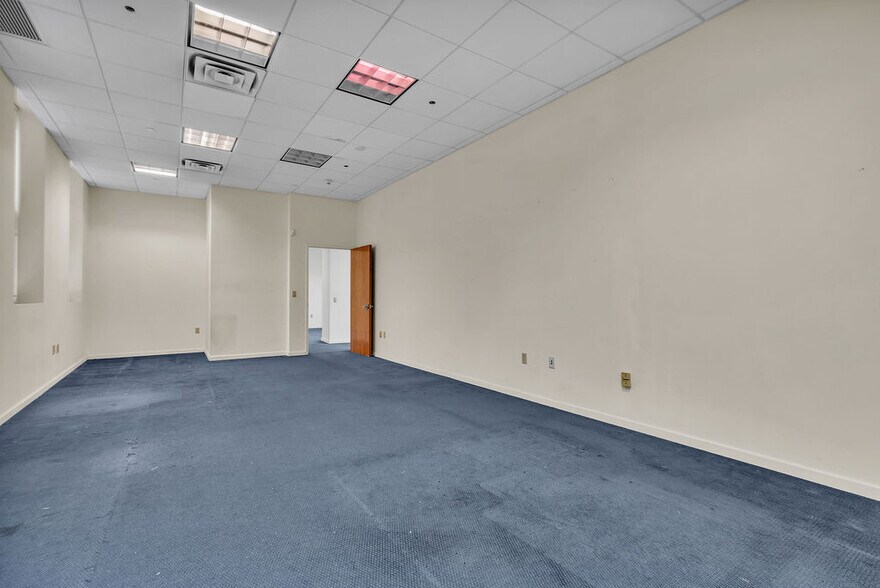 More Photos Of 55 Main St, Yonkers Office Residential For Lease