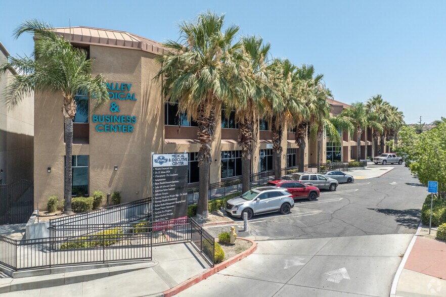 Primary Photo Of 1695 San Jacinto Ave, San Jacinto Medical For Lease
