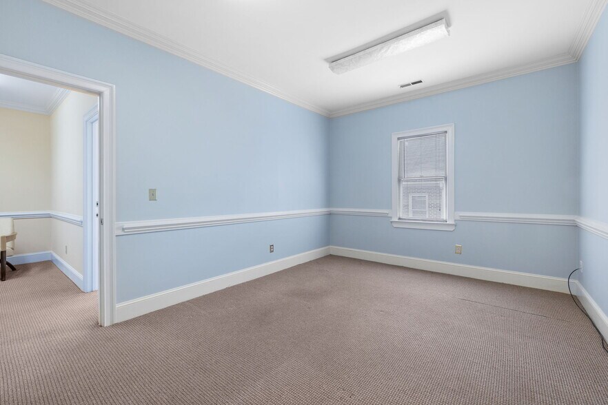 More Photos Of 4004 Barrett Dr, Raleigh Office For Lease