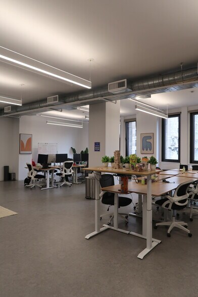 More Photos Of 15 Maiden Ln, New York Office Residential For Lease