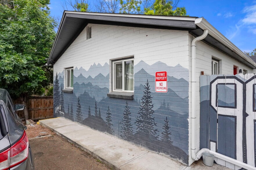 More Photos Of 982 S Sheridan Blvd, Denver Apartments For Sale