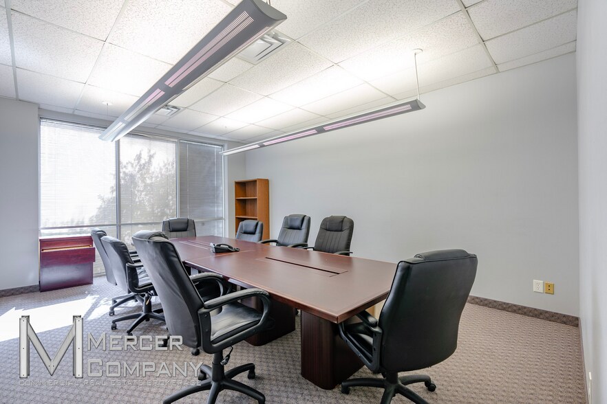 More Photos Of 2928 Story Rd W, Irving Distribution For Sale