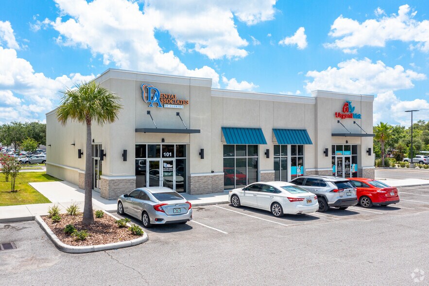 More Photos Of 3540 Harden Blvd, Lakeland Storefront For Sale