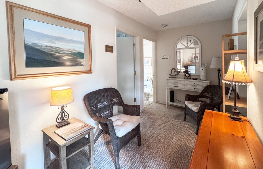 More Photos Of 5290 Overpass Rd, Goleta Loft Creative Space For Sale