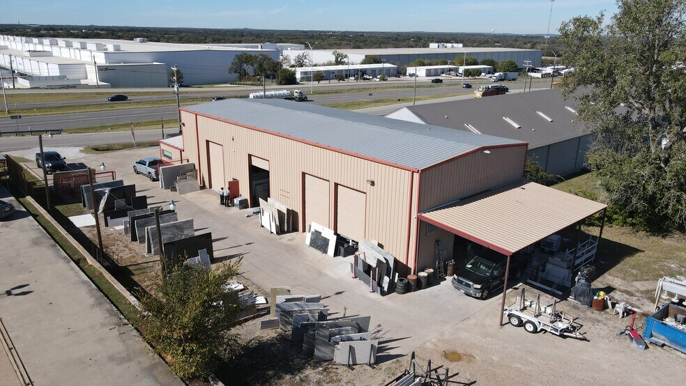 More Photos Of 2875 S Burleson Blvd, Burleson Warehouse For Sale
