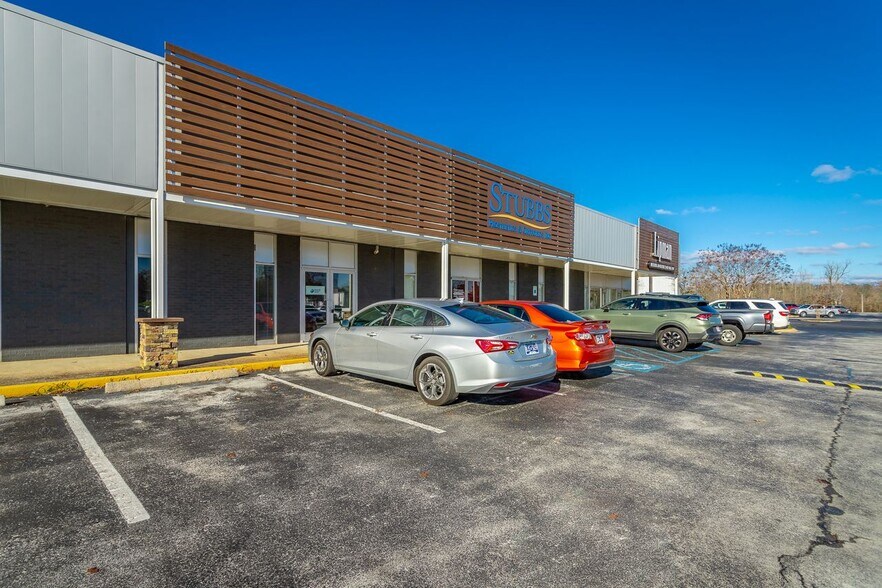 More Photos Of 5715 Uptain Rd, Chattanooga Flex For Sale