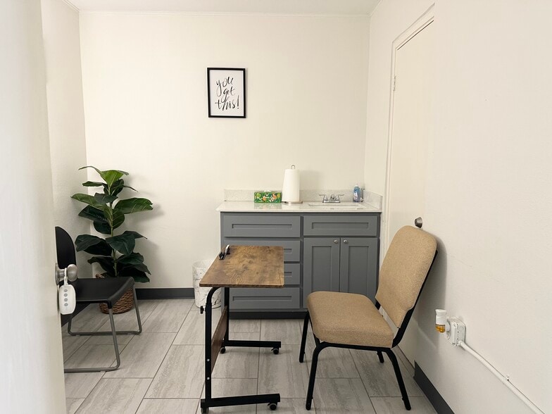 More Photos Of 525 Villa Maria Blvd, Brownsville Medical For Sale