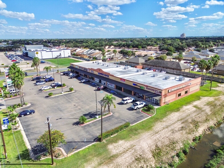 More Photos Of 1701 Dove Ave, McAllen Storefront For Lease