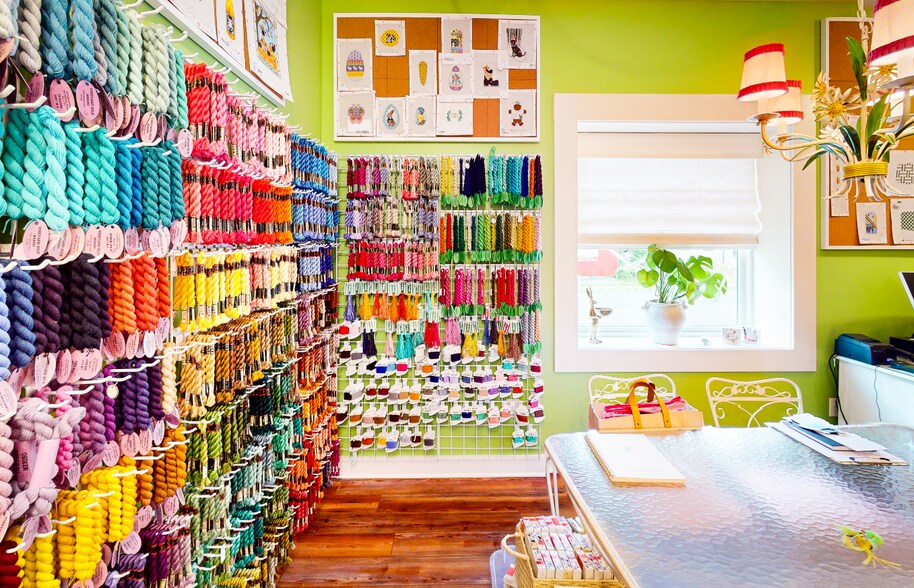 More Photos Of 3117 Franklin Rd SW, Roanoke Storefront For Lease