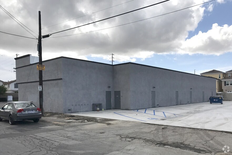More Photos Of 8661-8681 Garden Grove Blvd, Garden Grove Freestanding For Lease