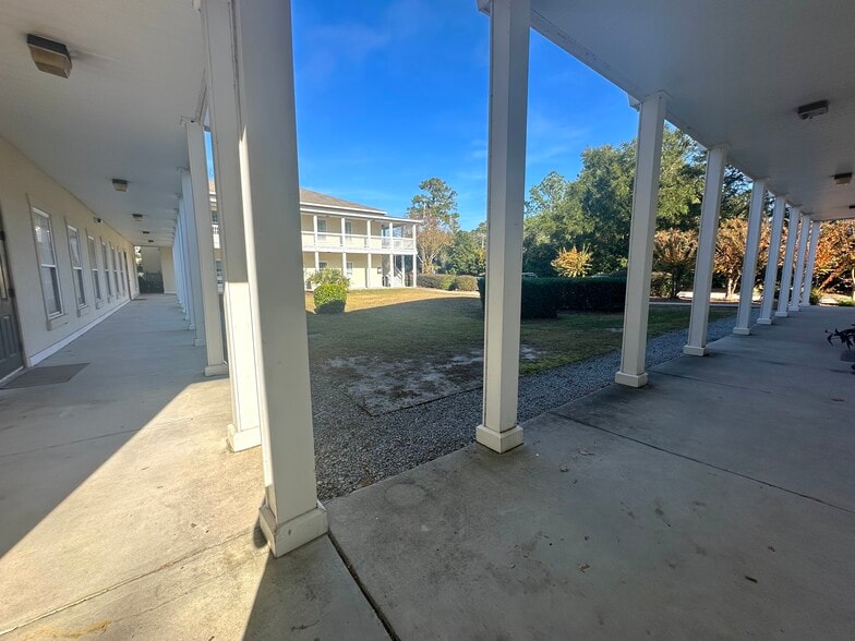 More Photos Of 1149 Cornell Ave, Savannah Medical For Lease
