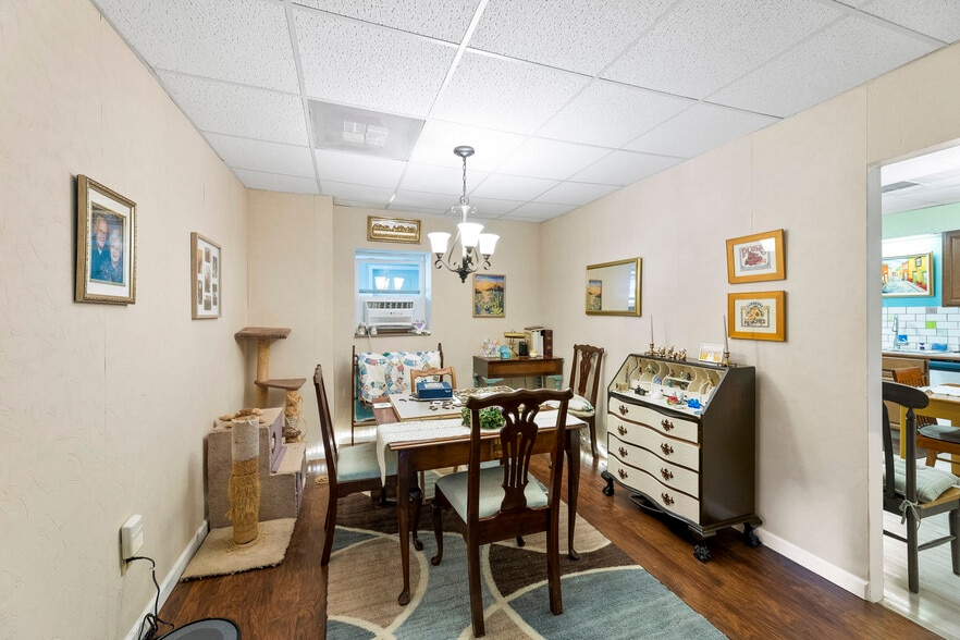 More Photos Of 2246 N Aspen St, Lincolnton Flex For Sale