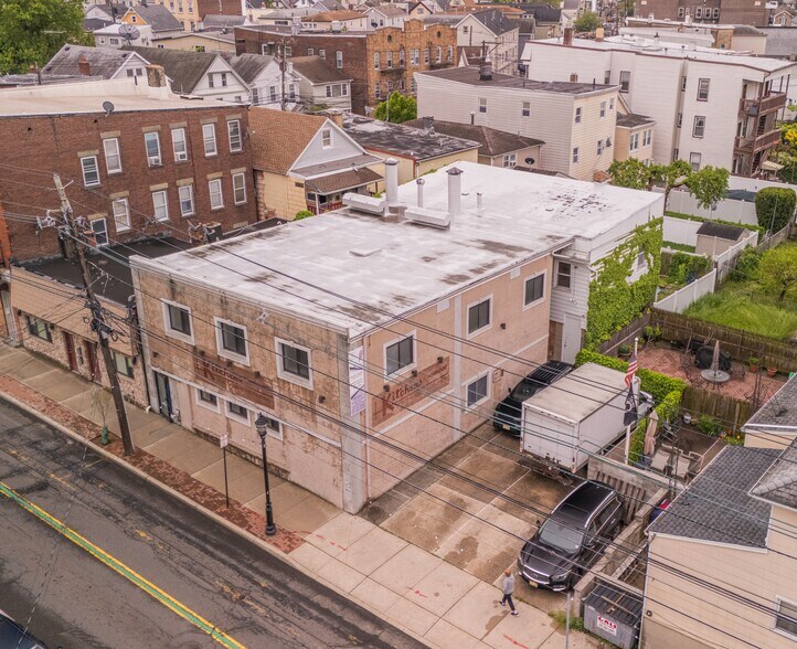 More Photos Of 209-211 Central Ave, East Newark Manufacturing For Sale