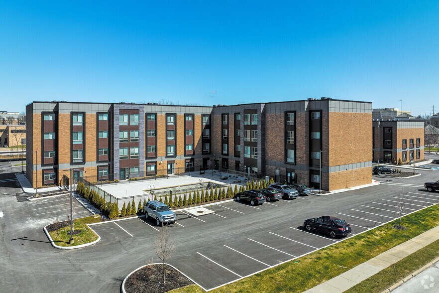 More Photos Of 3800 Park East Dr, Beachwood Apartments For Lease